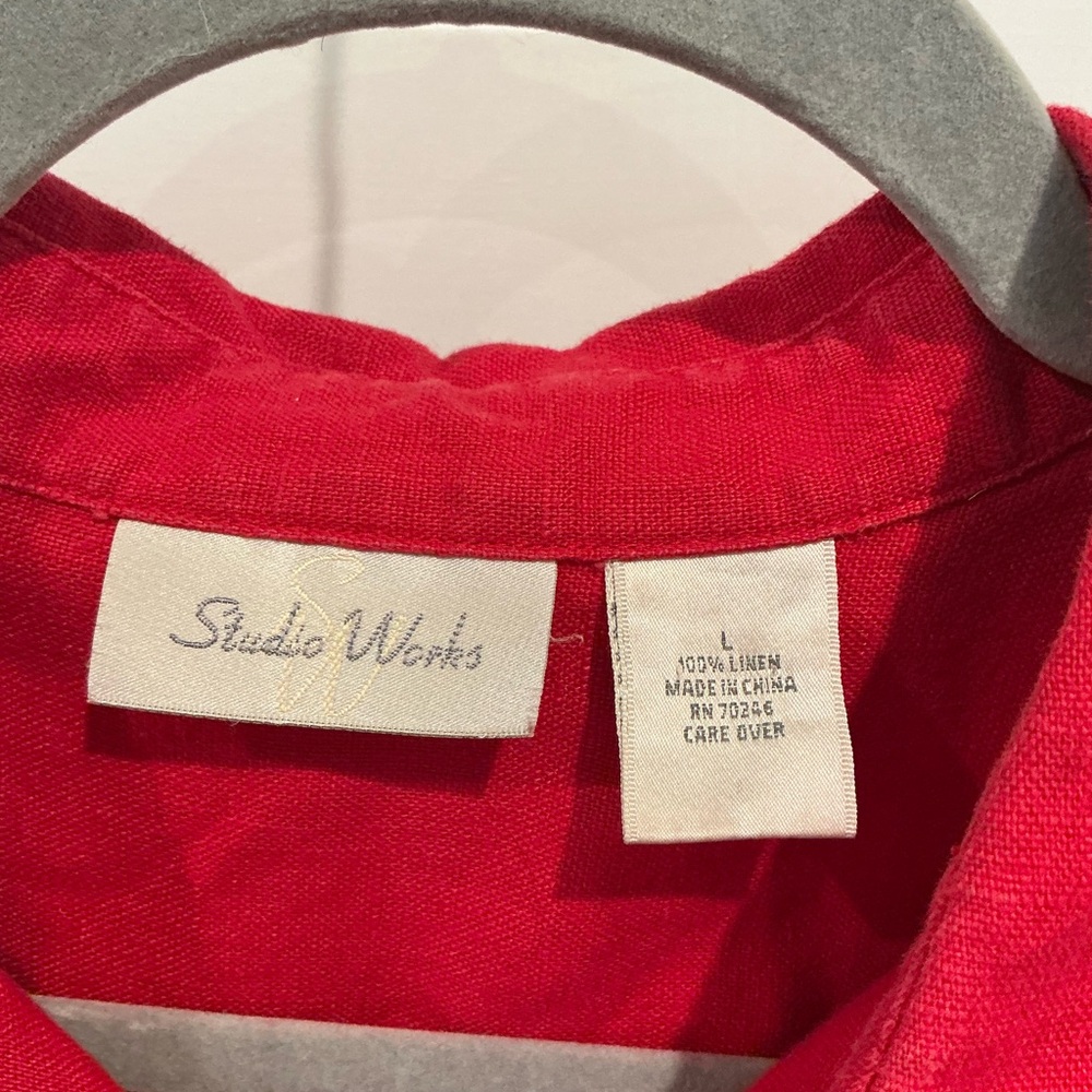 Studio Works Bold Red Linen Top - Picture 3 of 3